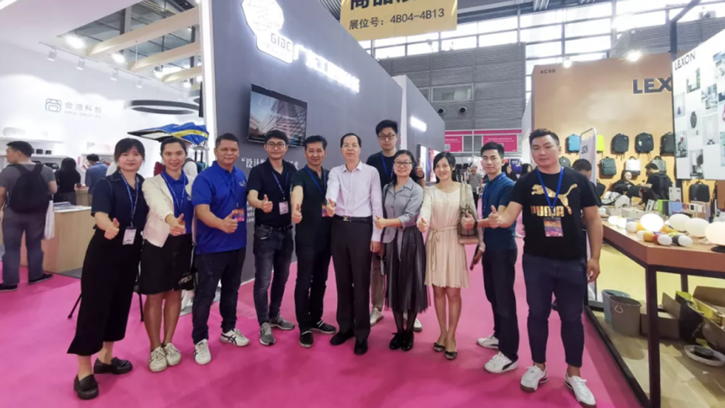 設(shè)計(jì)城企業(yè)亮相深圳禮品展！順德原創(chuàng)設(shè)計(jì)引人矚目！