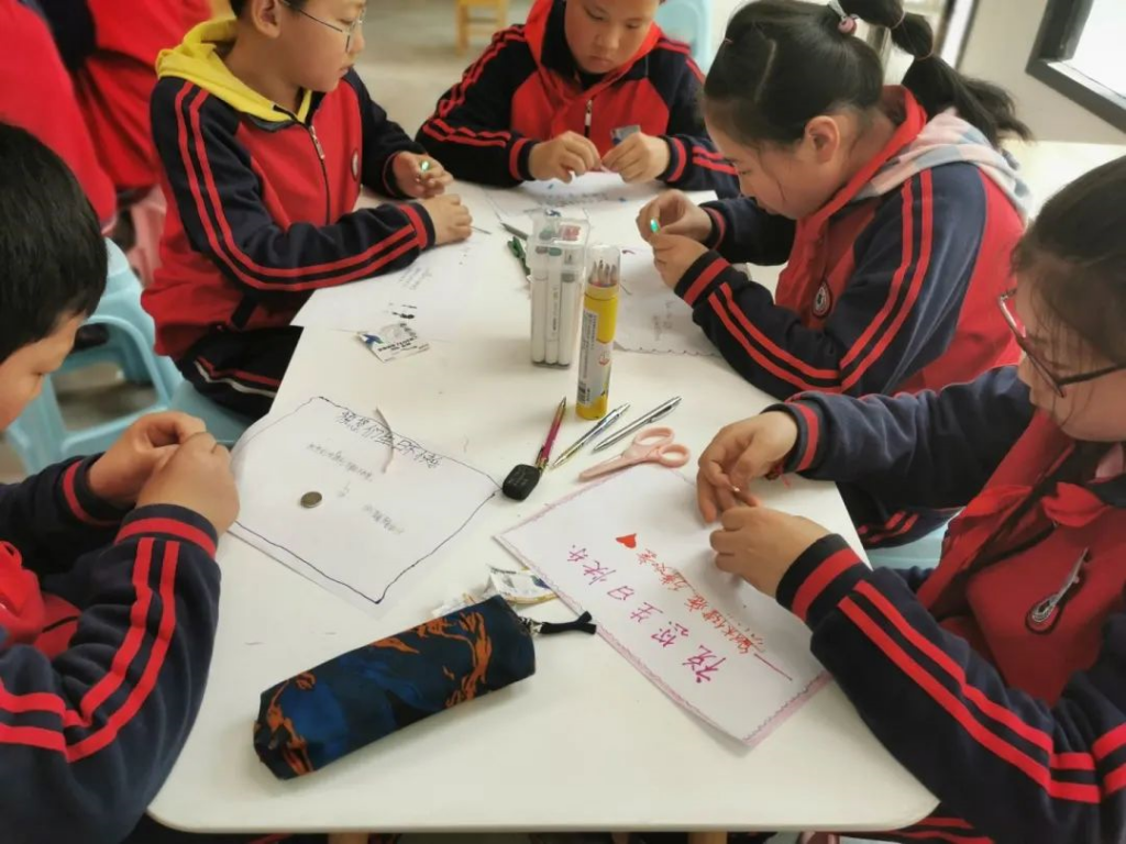 龍場(chǎng)小學(xué)：少年先鋒隊(duì)，科技強(qiáng)國(guó)研學(xué)記