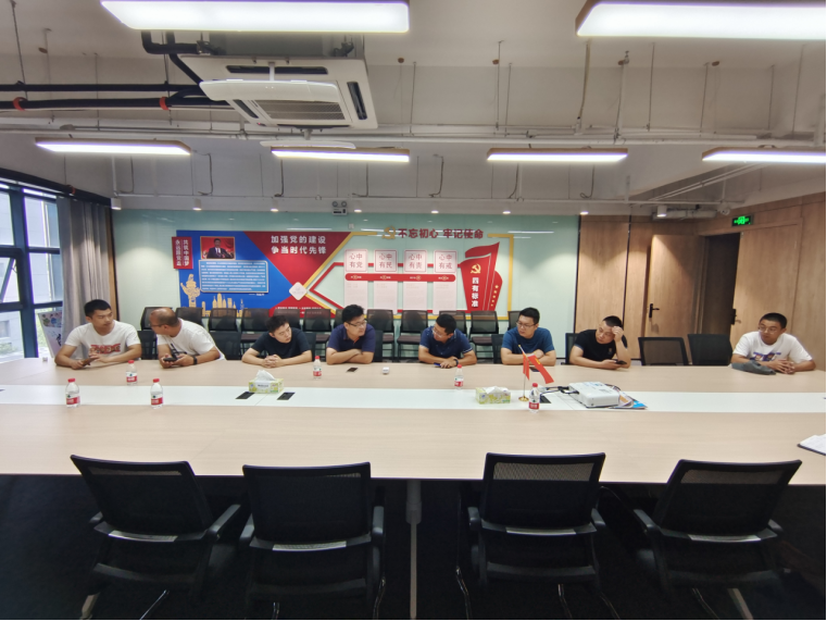 中原工業(yè)設計城丨汛期再部署 園區(qū)服務暖人心