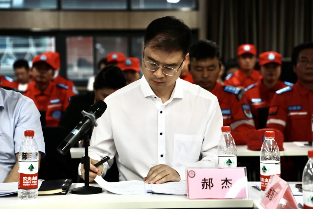 焦作示范區(qū)新聯(lián)會(huì)第一屆第二次理事會(huì)在中原工業(yè)設(shè)計(jì)城成功召開