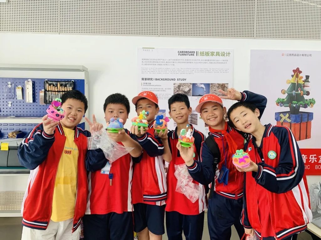 江西工業(yè)設(shè)計(jì)小鎮(zhèn)入選江西“新百年新百景”推選推廣活動(dòng)