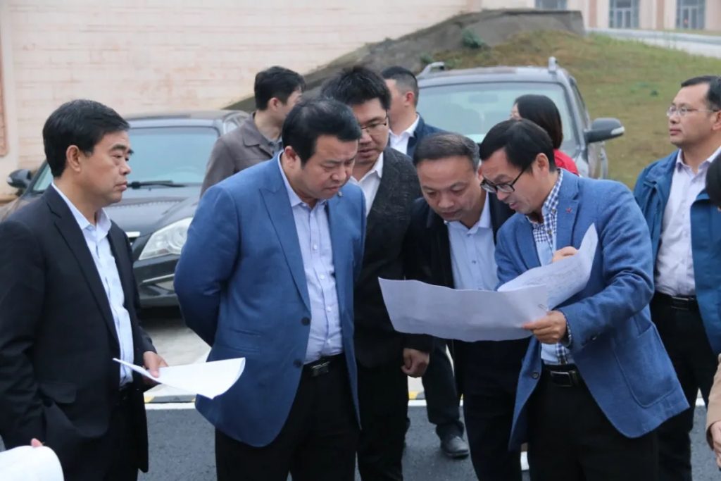 江西省文旅廳副廳長陳曉平一行調研江西工業設計小鎮，他指出…