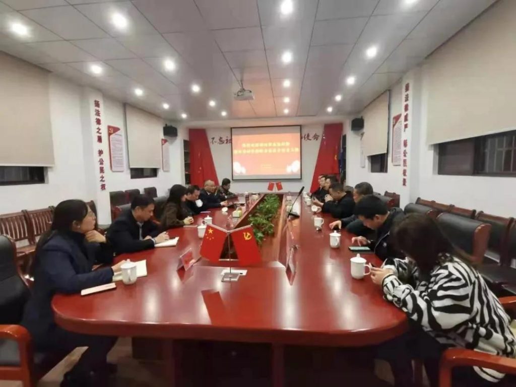 樟樹市、豐城市新階層聯(lián)誼在設(shè)計小鎮(zhèn)開展