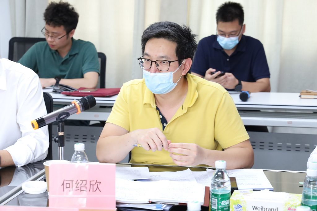 順德推動(dòng)工業(yè)設(shè)計(jì)產(chǎn)業(yè)集聚發(fā)展專題研討會(huì)在設(shè)計(jì)城完滿舉行