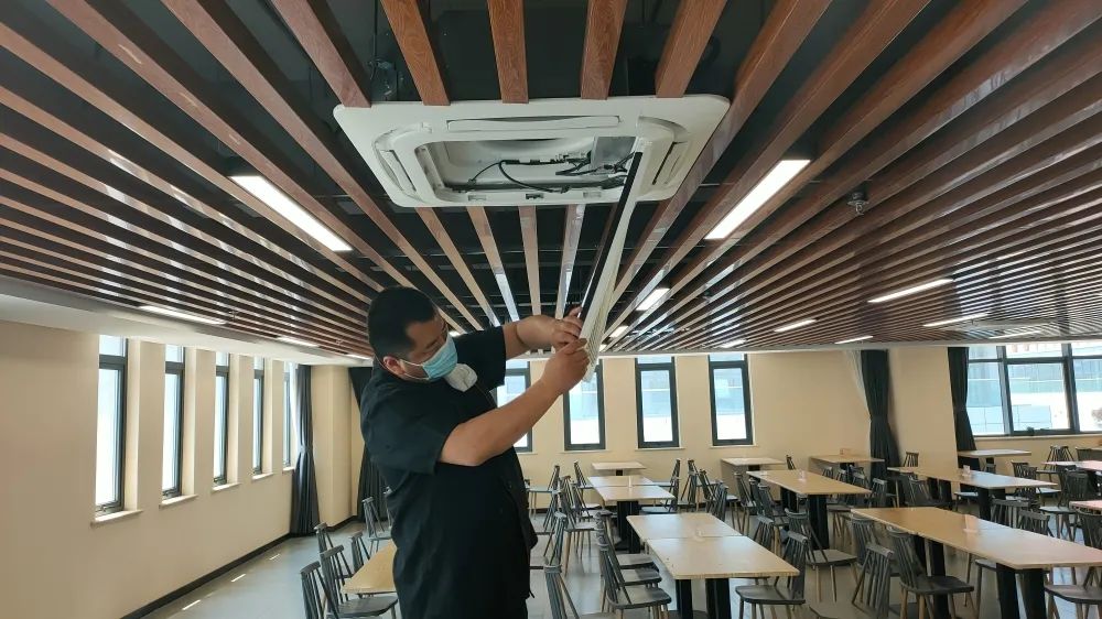 感受夏日，體驗涼爽，走進這座創業之城！