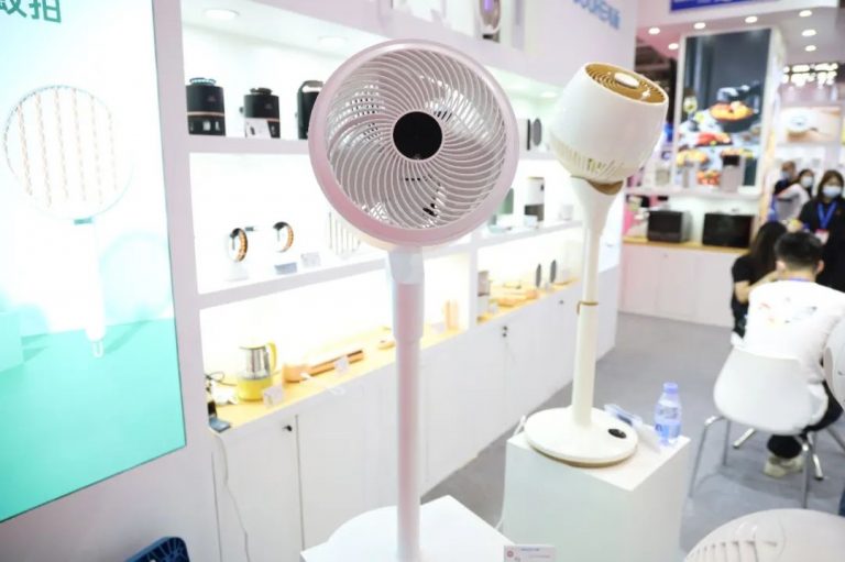 設(shè)計城企業(yè)亮相第三十屆深圳國際禮品展，“設(shè)計順德”閃亮登場