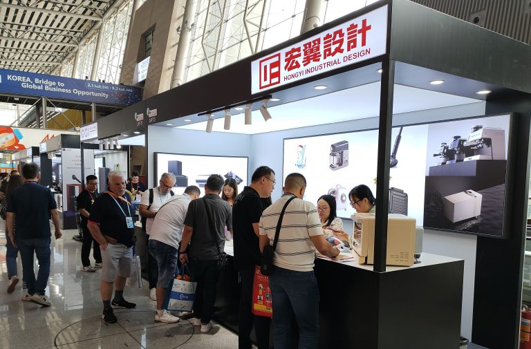 廣東工業(yè)設(shè)計(jì)城創(chuàng)新力量集結(jié)，成為廣交會(huì)“顯眼包”