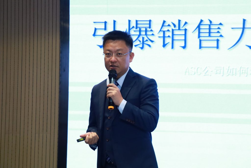 數(shù)據(jù)為翼 設(shè)計(jì)領(lǐng)航：設(shè)計(jì)城與得物“數(shù)讀”新消費(fèi)未來(lái)